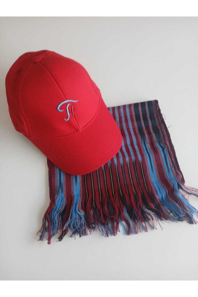 Kırmızı Renk Logolu Şapka ve Fular Set