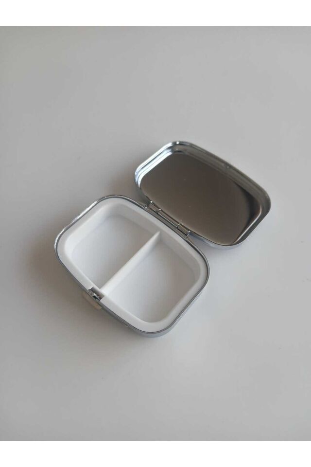 Metal Dikdörtgen Atatürk İlaç(hap) Saklama Kutusu