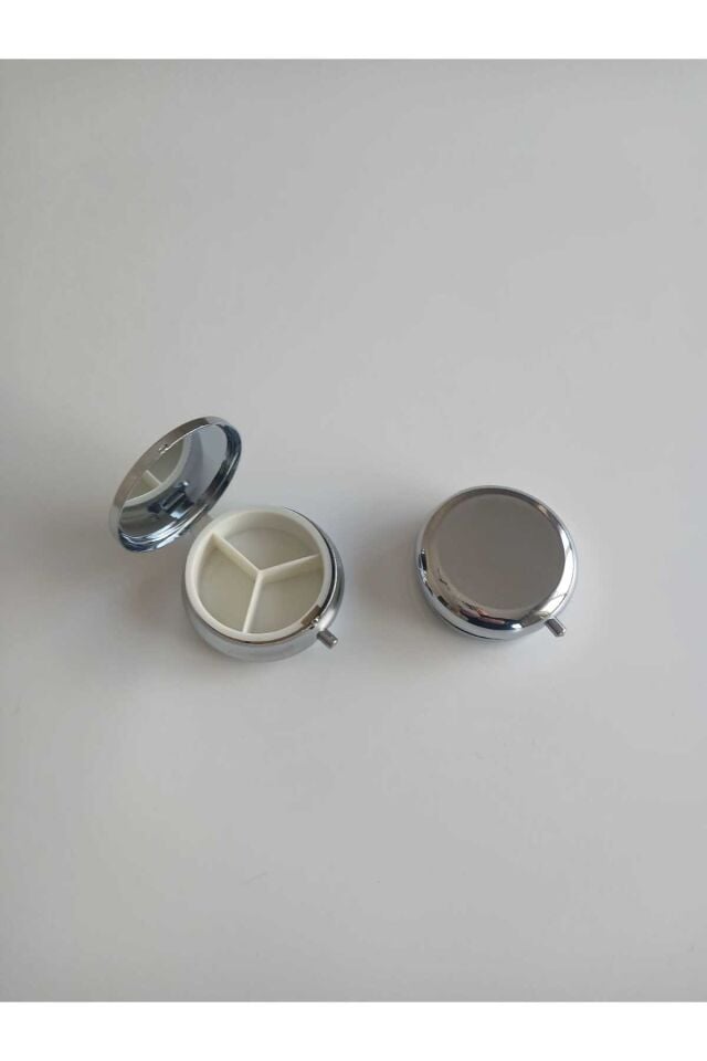 Atatürk Temalı Metal Yuvarlak İlaç (Hap)Saklama Kutusu.