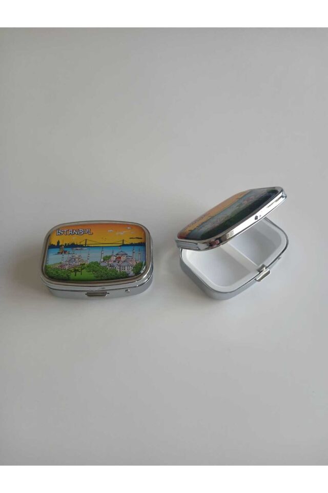 2 Adet İstanbul Manzaralı Metal Yuvarlak İlaç (Hap)Kutusu