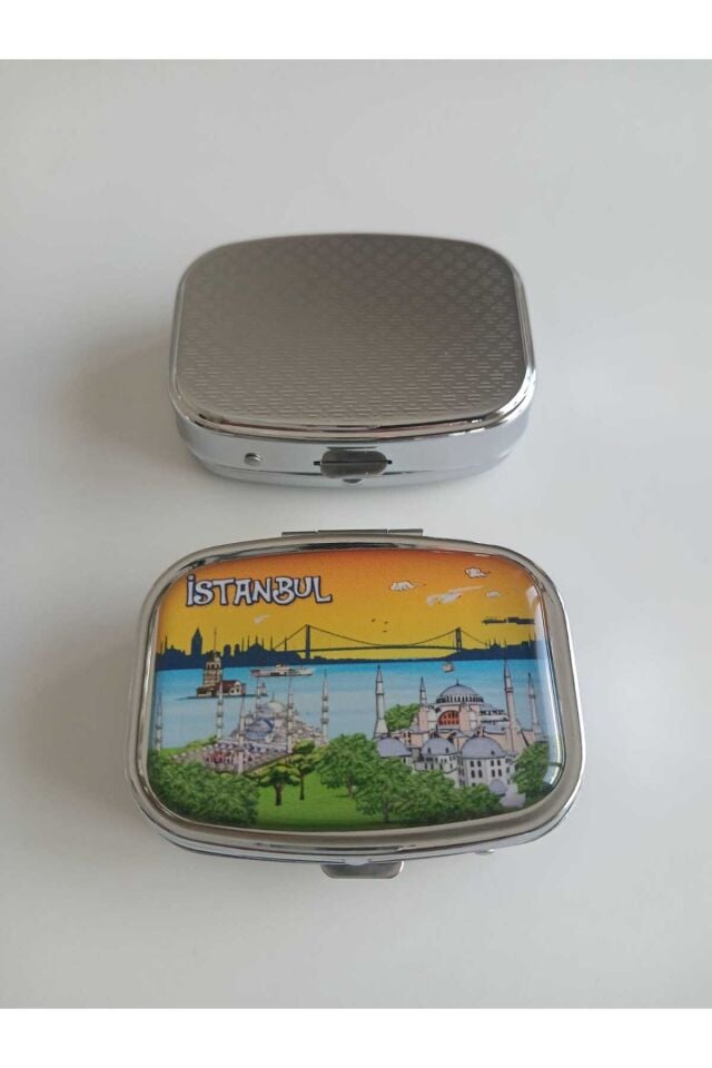 2 Adet İstanbul Manzaralı Metal Yuvarlak İlaç (Hap)Kutusu