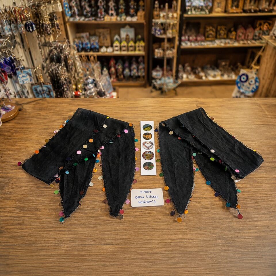 Siyah Bandana | Renkli Pul Detaylı – 5 Sticker Hediyeli